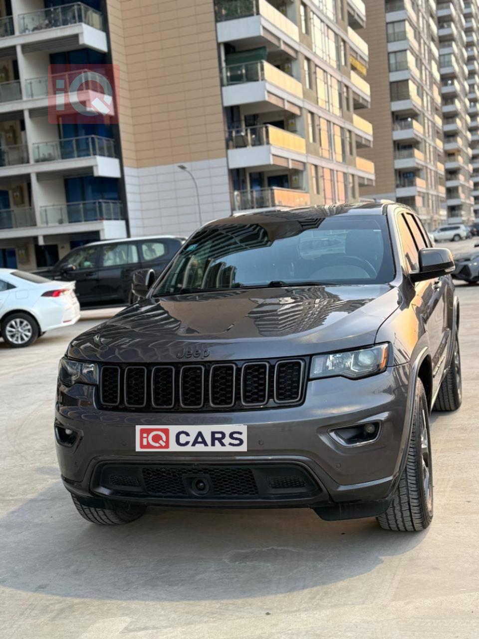 جيب جراند شيروكي